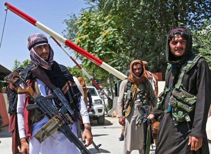 Afghanistan Crisis: Who are the Taliban? | Afghanistan Crisis: तालिबानी आहेत तरी कोण? Afghanistan Crisis: Who are the Taliban? | Afghanistan Crisis: तालिबानी आहेत तरी कोण?