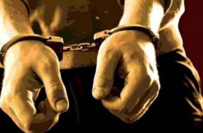 Supporter of Taliban militants arrested in Nagpur | नागपुरात तालिबानी अतिरेक्यांच्या समर्थकाला अटक : तपास यंत्रणांमध्ये खळबळ Supporter of Taliban militants arrested in Nagpur | नागपुरात तालिबानी अतिरेक्यांच्या समर्थकाला अटक : तपास यंत्रणांमध्ये खळबळ