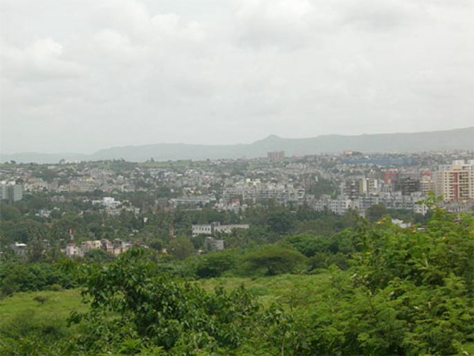 Inspecting Taljai hill from municipal authorities | महापालिका  अधिकाऱ्यांकडून तळजाई टेकडीची पाहणी Inspecting Taljai hill from municipal authorities | महापालिका  अधिकाऱ्यांकडून तळजाई टेकडीची पाहणी