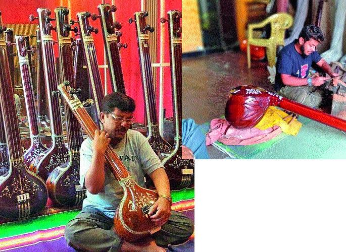 Japanese linguist learns | जपानी संगीतप्रेमी शिकणार तंतुवाद्यनिर्मिती--संडे हटके बातमी Japanese linguist learns | जपानी संगीतप्रेमी शिकणार तंतुवाद्यनिर्मिती--संडे हटके बातमी