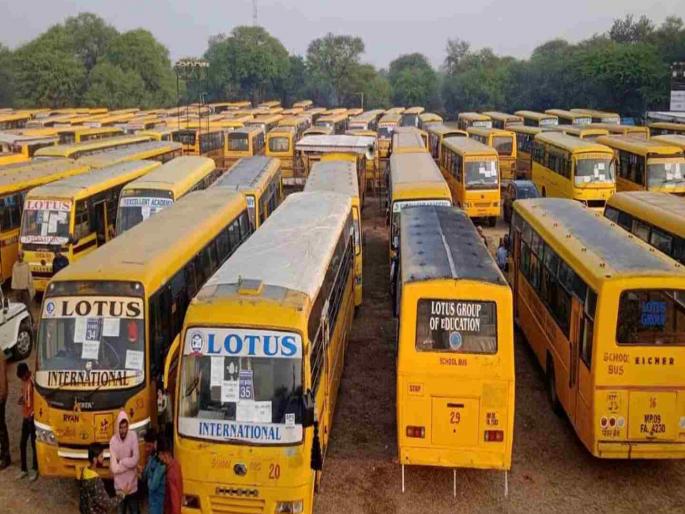 Tamil Nadi Two students fought for a seat in a school bus one died in the fight | शाळेच्या बसमध्ये सीटवर बसण्यावरुन वाद; विद्यार्थ्यांच्या हाणमारीने घेतला एकाचा जीव Tamil Nadi Two students fought for a seat in a school bus one died in the fight | शाळेच्या बसमध्ये सीटवर बसण्यावरुन वाद; विद्यार्थ्यांच्या हाणमारीने घेतला एकाचा जीव
