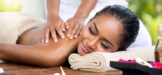 You want to travel fro spa treatment. Must read about five places in india | शरीर आणि मनाला आनंद आणि आराम देणारी आपल्या देशातली ही 5 स्पा सेंटर तुम्हाला माहिती असायलाच हवीत.