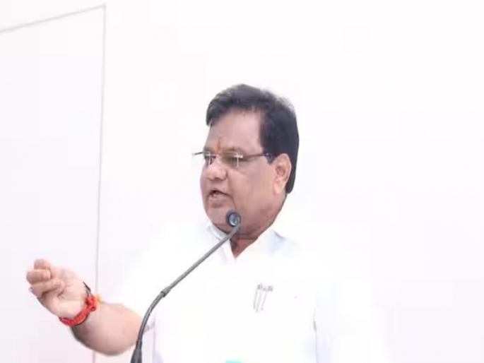 Even if the Asha Sevaks are asked to increase their salary by 1000-2000, the government hesitates - Tanaji Sawant | आशा सेविकांना मानधन वाढवून देण्यासाठी सरकार मागेपुढे पाहते, हे अत्यंत खेदजनक - तानाजी सावंत Even if the Asha Sevaks are asked to increase their salary by 1000-2000, the government hesitates - Tanaji Sawant | आशा सेविकांना मानधन वाढवून देण्यासाठी सरकार मागेपुढे पाहते, हे अत्यंत खेदजनक - तानाजी सावंत
