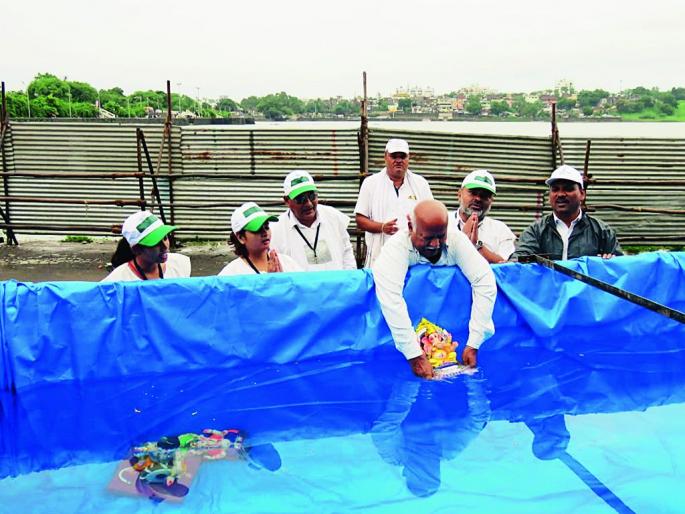 Immerse idols in artificial ponds: appeal of commissioners | मूर्ती विसर्जन कृत्रिम तलावातच करा : आयुक्तांचे आवाहन
