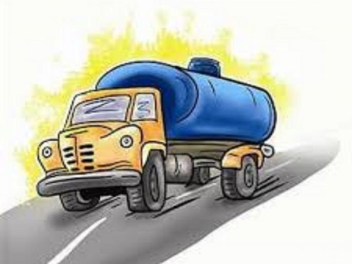 Water shortage in Paithan with Jayakwadi Dam; Water supply by tanker in 29 villages of the taluka | जायकवाडी धरण असलेल्या पैठणमध्ये पाणीबाणी; तालुक्यातील २९ गावांत टँकरने पाणीपुरवठा Water shortage in Paithan with Jayakwadi Dam; Water supply by tanker in 29 villages of the taluka | जायकवाडी धरण असलेल्या पैठणमध्ये पाणीबाणी; तालुक्यातील २९ गावांत टँकरने पाणीपुरवठा