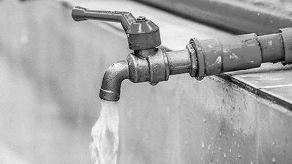 Condition of base linking also for Tap connection | नळजोडणीसाठीही आधार लिंकिंगची अट