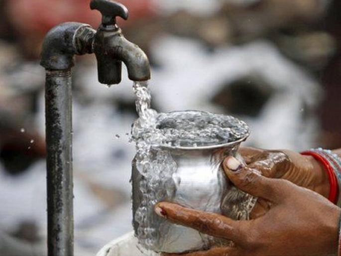 If water is desired, authorize the faucet; Action instructions on unauthorized taps | पाणी हवे तर नळ अधिकृत करून घ्या; अनधिकृत नळांवर कारवाईचे निर्देश If water is desired, authorize the faucet; Action instructions on unauthorized taps | पाणी हवे तर नळ अधिकृत करून घ्या; अनधिकृत नळांवर कारवाईचे निर्देश