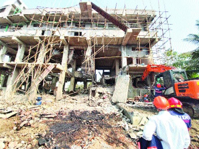 Innocent victims die due to negligence, hundreds lost life in four decades | बेपर्वाईला लगाम नसल्यानेच निष्पापांचे जाताहेत बळी, चार दशकांत शेकडोंनी गमावला जीव Innocent victims die due to negligence, hundreds lost life in four decades | बेपर्वाईला लगाम नसल्यानेच निष्पापांचे जाताहेत बळी, चार दशकांत शेकडोंनी गमावला जीव