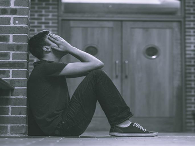 Threat of viral nude video from unknown woman The extreme step taken by the young man | अनोळखी महिलेकडून न्यूड व्हिडीओ व्हायरल करण्याची धमकी; तरुणाने उचललं टोकाचं पाऊल Threat of viral nude video from unknown woman The extreme step taken by the young man | अनोळखी महिलेकडून न्यूड व्हिडीओ व्हायरल करण्याची धमकी; तरुणाने उचललं टोकाचं पाऊल