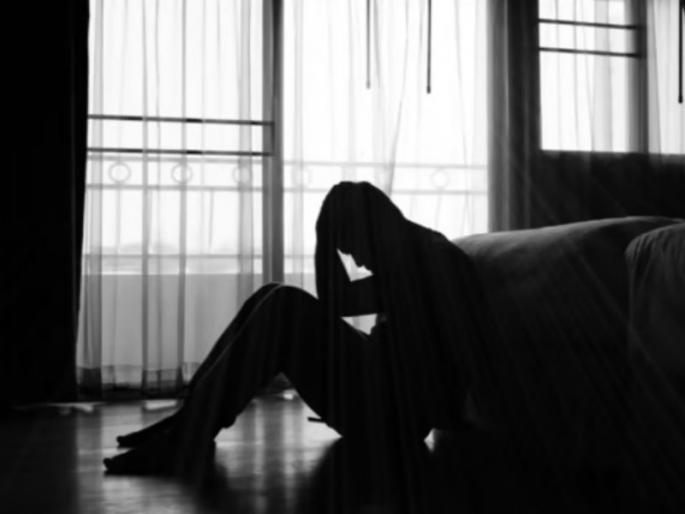 The friend did not return the money lent Extreme step taken by college youth | उसने दिलेले पैसे मित्राने परत केले नाही; महाविद्यालयीन तरुणाने उचलले टोकाचे पाऊल The friend did not return the money lent Extreme step taken by college youth | उसने दिलेले पैसे मित्राने परत केले नाही; महाविद्यालयीन तरुणाने उचलले टोकाचे पाऊल