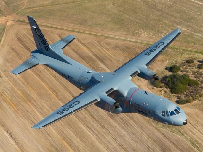 Tata-Airbus project in sight! First plane C-295 to fly to India; Air Chief Marshal in Spain | टाटा-एयरबस प्रोजेक्ट दृष्टीक्षेपात! पहिले विमान भारताकडे झेपावणार; एयर चीफ मार्शल स्पेनमध्ये Tata-Airbus project in sight! First plane C-295 to fly to India; Air Chief Marshal in Spain | टाटा-एयरबस प्रोजेक्ट दृष्टीक्षेपात! पहिले विमान भारताकडे झेपावणार; एयर चीफ मार्शल स्पेनमध्ये