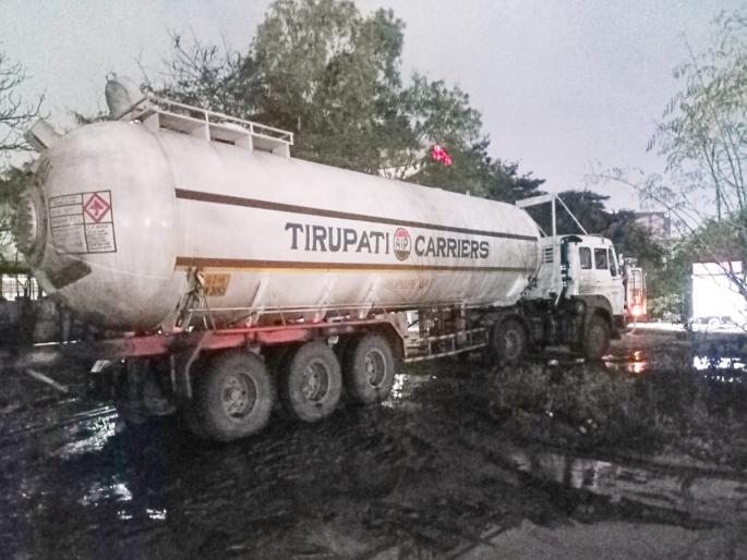 In the case of gas cylinder explosion in Tathwade, a case has been filed against four persons including the owner of the premises | Pimpri Chinchwad Crime: ताथवडेतील गॅस सिलिंडर स्फोट प्रकरणी जागामालकासह चौघांवर गुन्हा In the case of gas cylinder explosion in Tathwade, a case has been filed against four persons including the owner of the premises | Pimpri Chinchwad Crime: ताथवडेतील गॅस सिलिंडर स्फोट प्रकरणी जागामालकासह चौघांवर गुन्हा