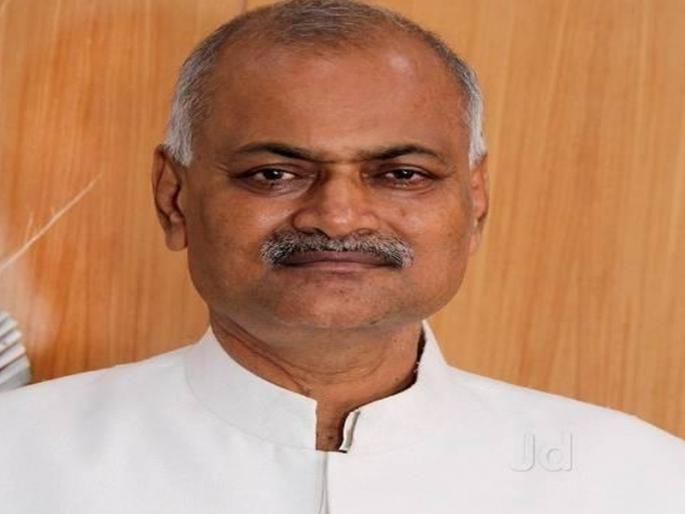 17 lakhs surgeries for cataract-free Maharashtra, Tatya Rao will have responsibility for small children | मोतीबिंदूमुक्त महाराष्ट्रासाठी १७ लाख शस्त्रक्रिया, तात्याराव लहानेंकडे जबाबदारी 17 lakhs surgeries for cataract-free Maharashtra, Tatya Rao will have responsibility for small children | मोतीबिंदूमुक्त महाराष्ट्रासाठी १७ लाख शस्त्रक्रिया, तात्याराव लहानेंकडे जबाबदारी