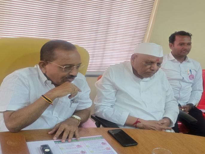 My age is good enough for the Lok Sabha elections; then why not for the 'Malegaon' elections? | लोकसभा विधानसभेला माझं वय चालतं; मग ‘माळेगाव’च्या निवडणुकीत का नाही? My age is good enough for the Lok Sabha elections; then why not for the 'Malegaon' elections? | लोकसभा विधानसभेला माझं वय चालतं; मग ‘माळेगाव’च्या निवडणुकीत का नाही?