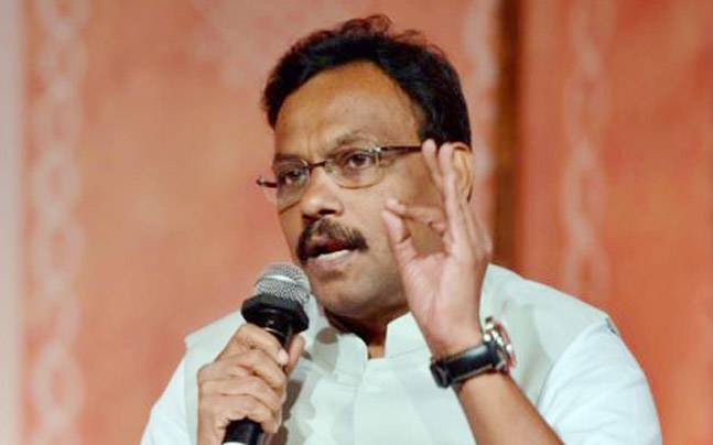 Will the influence of Tawde, Gavit and Deodhar be seen in Delhi? | तावडे, गावित, देवधरांचा प्रभाव दिल्लीत दिसणार? Will the influence of Tawde, Gavit and Deodhar be seen in Delhi? | तावडे, गावित, देवधरांचा प्रभाव दिल्लीत दिसणार?