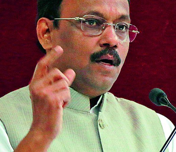 1182 crores for the pension of junior college teachers, education minister Tawde | कनिष्ठ महाविद्यालयीन शिक्षकांच्या निवृत्ती वेतनासाठी ११८२ कोटी, शिक्षणमंत्री तावडे यांची घोषणा 1182 crores for the pension of junior college teachers, education minister Tawde | कनिष्ठ महाविद्यालयीन शिक्षकांच्या निवृत्ती वेतनासाठी ११८२ कोटी, शिक्षणमंत्री तावडे यांची घोषणा