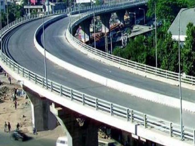 A flyover will be constructed from Tawde Hotel to Shivaji Bridge in Kolhapur Ordered Union Minister Nitin Gadkari to submit proposal with design | कोल्हापुरात तावडे हॉटेल ते शिवाजी पूल उड्डाणपूल होणार, नितीन गडकरी यांचे डिझाइनसह प्रस्ताव सादर करण्याचे आदेश A flyover will be constructed from Tawde Hotel to Shivaji Bridge in Kolhapur Ordered Union Minister Nitin Gadkari to submit proposal with design | कोल्हापुरात तावडे हॉटेल ते शिवाजी पूल उड्डाणपूल होणार, नितीन गडकरी यांचे डिझाइनसह प्रस्ताव सादर करण्याचे आदेश