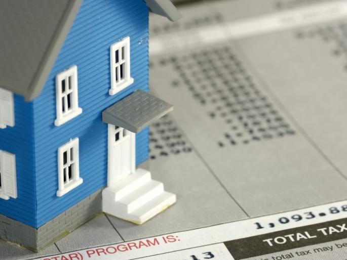 After March 31, the decision to levy two percent of the amount exhausted | ३१ मार्चनंतर थकीत रकमेवर दोन टक्के शास्ती आकारण्याचा निर्णय