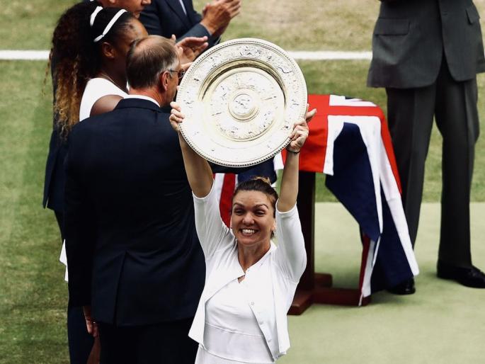 Simona Halep beat Serena Williams and win Wimbledon's title | सेरेना विल्यम्सला नमवत सिमोना हालेपने पटकावले विम्बल्डनचे जेतेपद Simona Halep beat Serena Williams and win Wimbledon's title | सेरेना विल्यम्सला नमवत सिमोना हालेपने पटकावले विम्बल्डनचे जेतेपद
