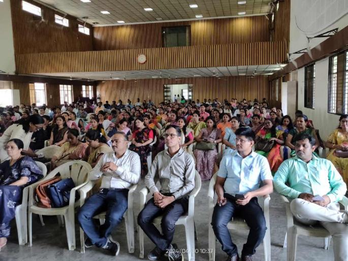 Training of newly appointed teachers in the district; Believing that it will be a guide for the entire state | जिल्ह्यातील नवनियुक्त शिक्षकांना प्रशिक्षण; राज्यभरासाठी मार्गदर्शक ठरणार असल्याचा विश्वास Training of newly appointed teachers in the district; Believing that it will be a guide for the entire state | जिल्ह्यातील नवनियुक्त शिक्षकांना प्रशिक्षण; राज्यभरासाठी मार्गदर्शक ठरणार असल्याचा विश्वास