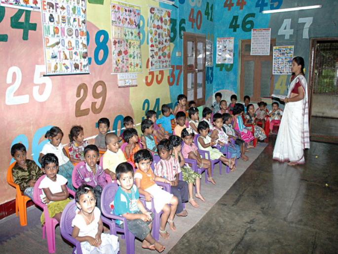 After 4 years the battle of kindergarten teachers and workers is successful Finally 10 percent increase in salary | ४ वर्षानंतर बालवाडी शिक्षिका व सेविकांच्या लढाईला यश; अखेर मानधनात १० टक्के वाढ After 4 years the battle of kindergarten teachers and workers is successful Finally 10 percent increase in salary | ४ वर्षानंतर बालवाडी शिक्षिका व सेविकांच्या लढाईला यश; अखेर मानधनात १० टक्के वाढ