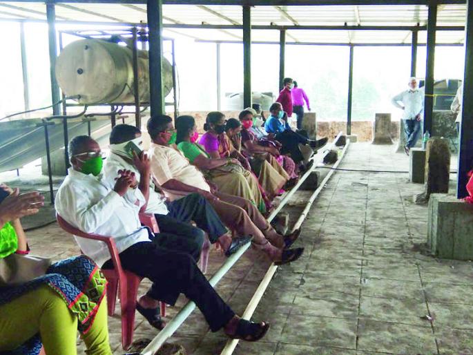 Three teachers tested positive in Chiplun, 610 tested in two days | चिपळुणात तीन शिक्षक पॉझिटिव्ह, दोन दिवसात ६१० जणांची तपासणी Three teachers tested positive in Chiplun, 610 tested in two days | चिपळुणात तीन शिक्षक पॉझिटिव्ह, दोन दिवसात ६१० जणांची तपासणी