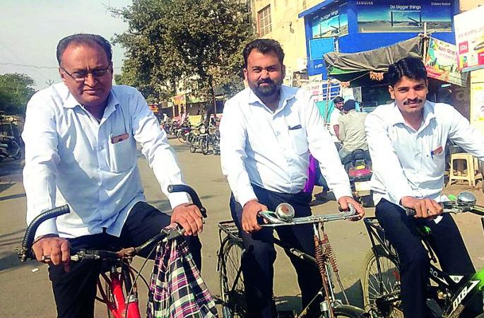 Faculty of Malkapur teachers will come to school! | मलकापूरातील शिक्षक सायकलने येणार शाळेत! Faculty of Malkapur teachers will come to school! | मलकापूरातील शिक्षक सायकलने येणार शाळेत!