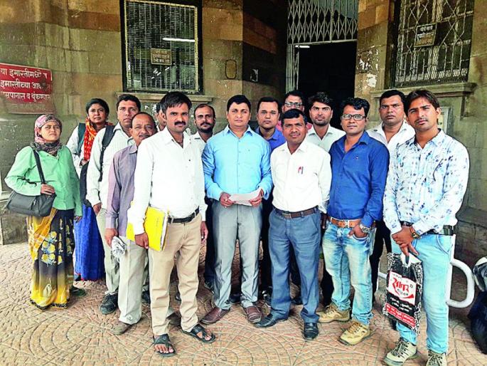 Because the roster is not up-to-date, the inter district transfer will stop | रोस्टर अद्ययावत नसल्याने आंतरजिल्हा बदल्या रखडणार