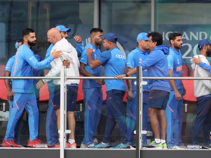 BCCI has invited applications for positions for the senior India Men’s team Head Coach, Batting Coach, Bowling Coach | BREAKING: बीसीसीआयमध्ये मेगाभरती; मुख्य प्रशिक्षकासह महत्त्वाच्या पदांसाठी मागवले अर्ज