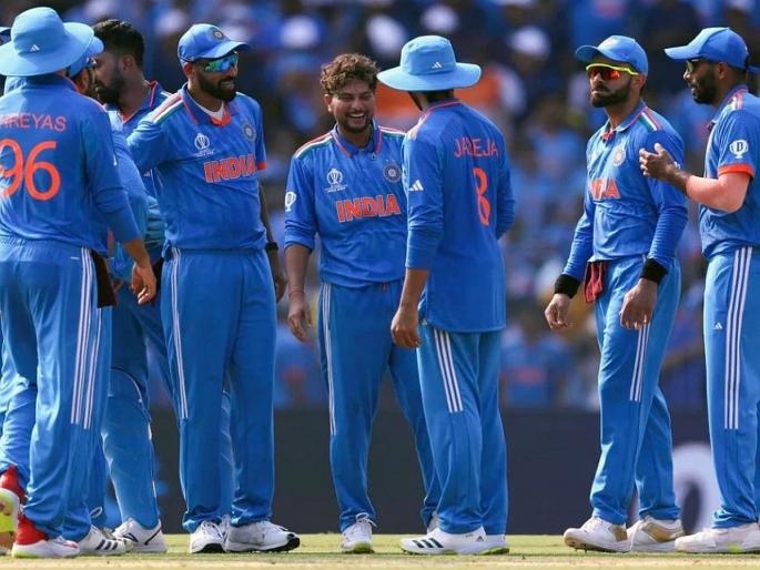 "From 100 crores to you..." is a big statement of star player shardul thakur who is constantly in and out of Team India | 'तुम्हाला १०० कोटींमधून…’’ टीम इंडियातून सतत आत-बाहेर होणाऱ्या या खेळाडूचं मोठं विधान   