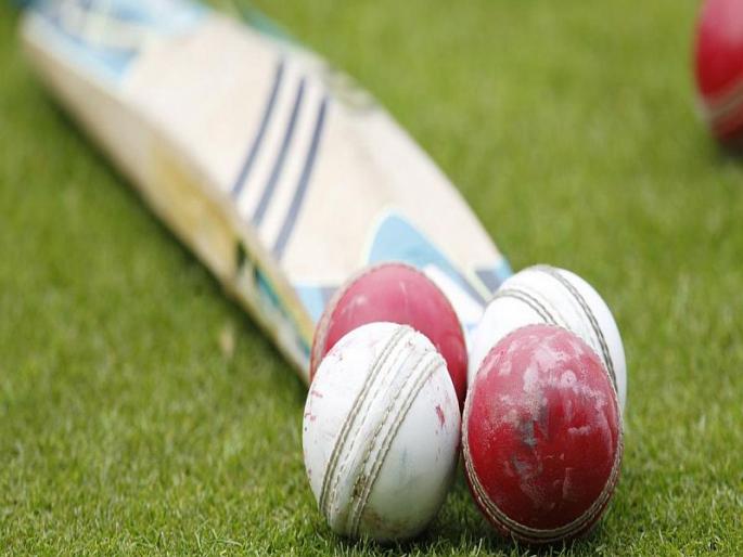 South Australia women's team bowled out for 10 runs | अजब-गजब : संपूर्ण संघाच्या धावा दहा, त्यात अतिरिक्त सहा