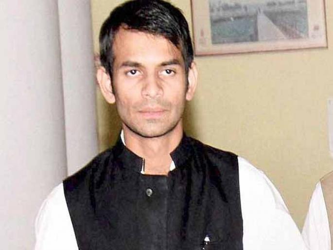 Everybody will come to CBI, ghosts, fields in my wedding, said the statement of Tej Pratap Yadav | माझ्या लग्नात सीबीआय, भूत- खेतं सर्वजण येणार, तेजप्रताप यादव यांचं वक्तव्य Everybody will come to CBI, ghosts, fields in my wedding, said the statement of Tej Pratap Yadav | माझ्या लग्नात सीबीआय, भूत- खेतं सर्वजण येणार, तेजप्रताप यादव यांचं वक्तव्य
