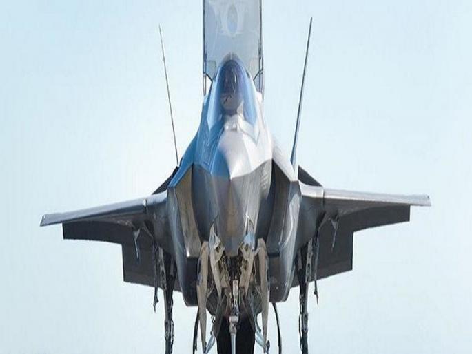 iaf will include 324 tejas mark II jet fighters | शत्रूंचं आता काही खरं नाही, भारतीय वायुदलात 324 तेजस लढाऊ विमानांचा होणार समावेश iaf will include 324 tejas mark II jet fighters | शत्रूंचं आता काही खरं नाही, भारतीय वायुदलात 324 तेजस लढाऊ विमानांचा होणार समावेश