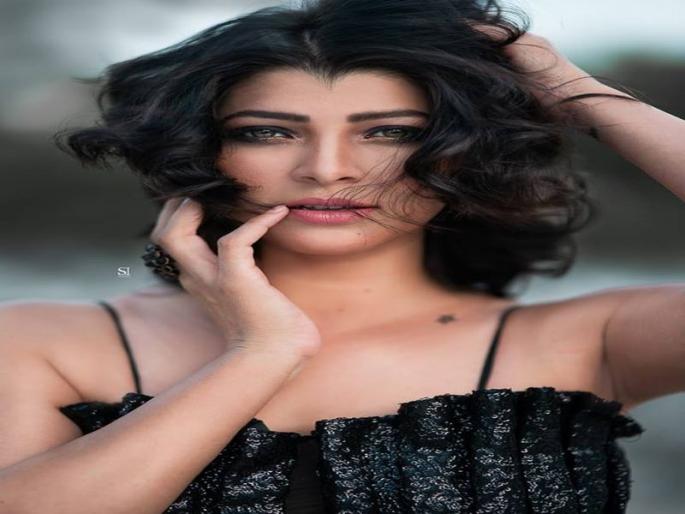 Tejaswini Pundit's Glamorous Photoshoot,Catches Eyeball Of Everyone | तेजस्विनी पंडितचे ग्लॅमरस फोटोशूट,दिसला बोल्ड इन ब्लॅक अंदाज Tejaswini Pundit's Glamorous Photoshoot,Catches Eyeball Of Everyone | तेजस्विनी पंडितचे ग्लॅमरस फोटोशूट,दिसला बोल्ड इन ब्लॅक अंदाज