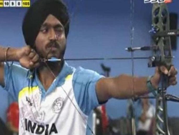 Nanded's Son Tejabeer Singh won gold medal in Asian University Archery | नांदेडच्या शिरपेचात मानाचा तुरा; तेजबीरसिंगने आशियाई तिरंदाजीत साधला सुवर्णपदकावर नेम Nanded's Son Tejabeer Singh won gold medal in Asian University Archery | नांदेडच्या शिरपेचात मानाचा तुरा; तेजबीरसिंगने आशियाई तिरंदाजीत साधला सुवर्णपदकावर नेम