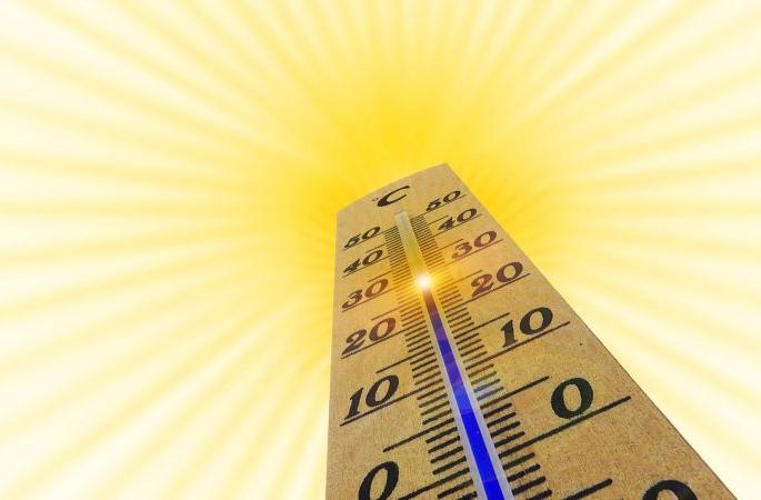 Temperature: Akola tops Vidarbha for third day in a row | Temperature : सलग तिसऱ्या दिवशी अकोला विदर्भात अव्वल