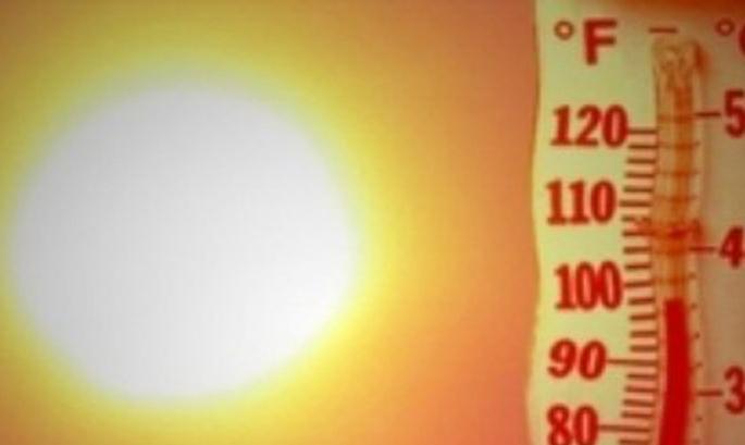 Sun rises: Akola's maximum temperature rises to 44.9 degrees | सूर्य कोपला : अकोल्याचे कमाल तापमान ४४.९ अशांवर Sun rises: Akola's maximum temperature rises to 44.9 degrees | सूर्य कोपला : अकोल्याचे कमाल तापमान ४४.९ अशांवर