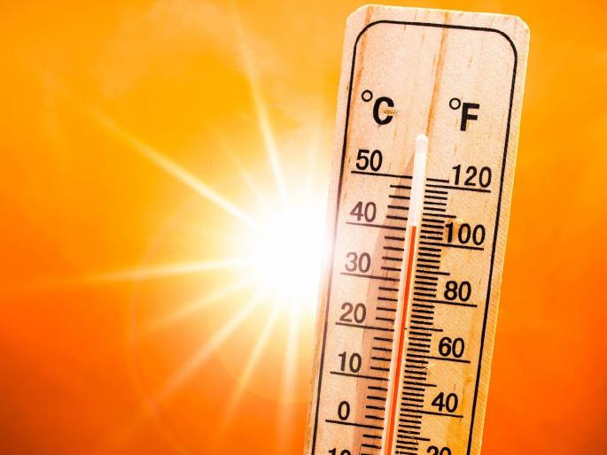 The sun is out! Parbhani's temperature reaches record high | सूर्य कोपला! परभणीच्या तापमानाने गाठला उच्चांंक; यंदाचे सर्वाधिक तापमान @ ४४ अंश The sun is out! Parbhani's temperature reaches record high | सूर्य कोपला! परभणीच्या तापमानाने गाठला उच्चांंक; यंदाचे सर्वाधिक तापमान @ ४४ अंश