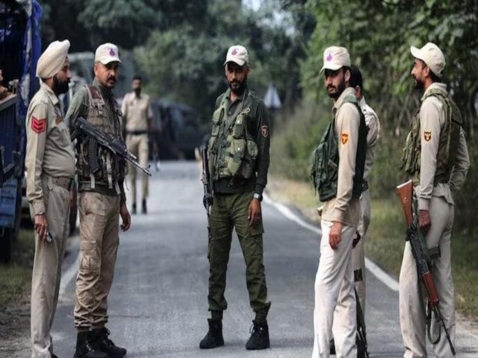 Kulgam district where an encounter broke out between security forces and terrorists; 5 terrorists killed, search operation underway | कुलगाम इथं दहशतवादी अन् सैन्य दलात मोठी चकमक; ५ दहशतवादी ठार, सर्च ऑपरेशन सुरू Kulgam district where an encounter broke out between security forces and terrorists; 5 terrorists killed, search operation underway | कुलगाम इथं दहशतवादी अन् सैन्य दलात मोठी चकमक; ५ दहशतवादी ठार, सर्च ऑपरेशन सुरू