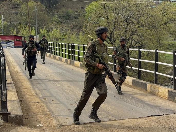 Possibility of another terrorist attack like Pahalgam; Intelligence department information, system alert | पहलगामसारखा आणखी एक दहशतवादी हल्ला होण्याची शक्यता; गुप्तचर विभागाची माहिती, यंत्रणा अलर्ट Possibility of another terrorist attack like Pahalgam; Intelligence department information, system alert | पहलगामसारखा आणखी एक दहशतवादी हल्ला होण्याची शक्यता; गुप्तचर विभागाची माहिती, यंत्रणा अलर्ट
