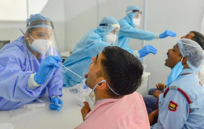 Trials decreased, number of victims decreased! | चाचण्या घटल्या, बाधितांचे प्रमाण घटले! Trials decreased, number of victims decreased! | चाचण्या घटल्या, बाधितांचे प्रमाण घटले!