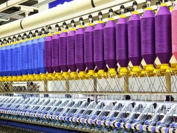 Agreements with 33 companies for investment in textile industry; 5 thousand 500 crores will be invested | वस्त्रोद्योगातील गुंतवणुकीसाठी ३३ कंपन्यांशी करार; ५ हजार ५०० कोटींची गुंतवणूक होणार Agreements with 33 companies for investment in textile industry; 5 thousand 500 crores will be invested | वस्त्रोद्योगातील गुंतवणुकीसाठी ३३ कंपन्यांशी करार; ५ हजार ५०० कोटींची गुंतवणूक होणार