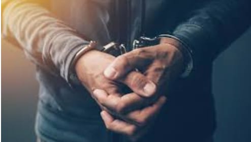 Swindler Gopal Kondawar arrested in Mumbai | ठगबाज गोपाल कोंडावार गजाआड : पोलिसांनी मुंबईत पकडले