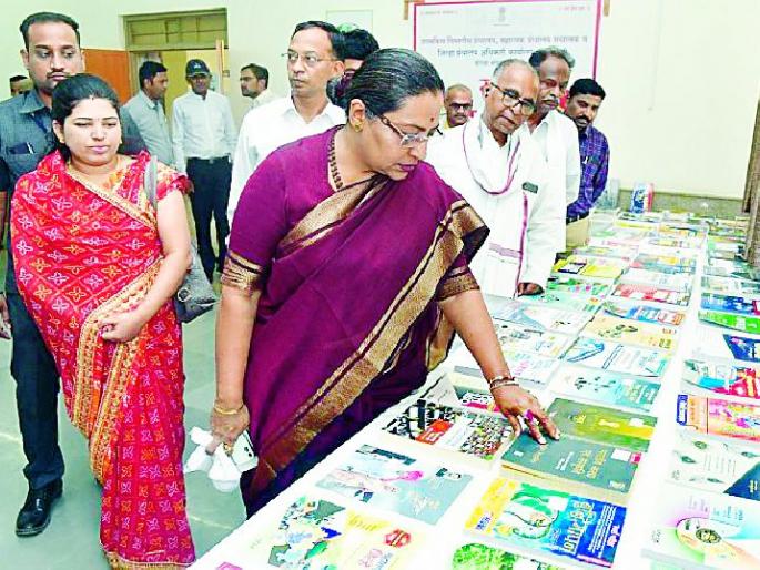 Village Library Movement should be formed to make the new generation oriented towards reading: yashomati thakur | नव्या पिढीला वाचनाभिमुख करण्यासाठी गावोगाव ग्रंथचळवळ निर्माण व्हावी : यशोमती ठाकूर