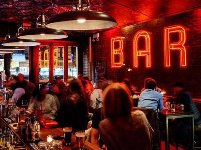 Eleven hotels, bars licenses suspended in Thane State Excise Department action | ठाण्यात अकरा हॉटेल्स, बारचे परवाने निलंबित; राज्य उत्पादन शुल्क विभागाची कारवाई Eleven hotels, bars licenses suspended in Thane State Excise Department action | ठाण्यात अकरा हॉटेल्स, बारचे परवाने निलंबित; राज्य उत्पादन शुल्क विभागाची कारवाई