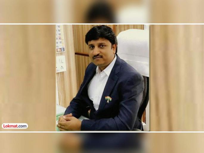 Thane Municipal Corporation Deputy Commissioner of Encroachment Department Shankar Patole caught by ACB while accepting bribe | ठाणे महापालिकेच्या अतिक्रमण विभागप्रमुखाला २५ लाखांची लाच घेताना अटक; अगोदर घेतलेले १० लाख Thane Municipal Corporation Deputy Commissioner of Encroachment Department Shankar Patole caught by ACB while accepting bribe | ठाणे महापालिकेच्या अतिक्रमण विभागप्रमुखाला २५ लाखांची लाच घेताना अटक; अगोदर घेतलेले १० लाख