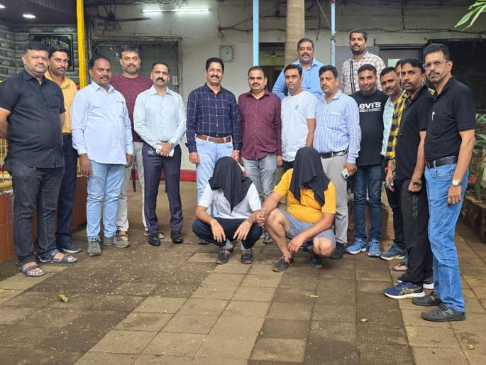 Thane: Two fugitive accused of murder in Uttar Pradesh arrested after seven years | Thane: उत्तर प्रदेशातील खुनाच्या गुन्ह्यतील फरार दोन आरोपी सात वर्षानंतर अटकेत Thane: Two fugitive accused of murder in Uttar Pradesh arrested after seven years | Thane: उत्तर प्रदेशातील खुनाच्या गुन्ह्यतील फरार दोन आरोपी सात वर्षानंतर अटकेत