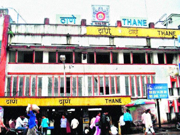 Seeding for seven months from the proposal of a new waiting line | नव्या प्रतीक्षालयाचा प्रस्ताव सात महिन्यांपासून सायडिंगला Seeding for seven months from the proposal of a new waiting line | नव्या प्रतीक्षालयाचा प्रस्ताव सात महिन्यांपासून सायडिंगला