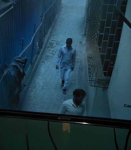 Housebreaking of Rs 3 lakhs near Kopri in Thane | ठाण्यातील कोपरी येथे भरदिवसा ३ लाखांची घरफोडी, दागिने लंपास Housebreaking of Rs 3 lakhs near Kopri in Thane | ठाण्यातील कोपरी येथे भरदिवसा ३ लाखांची घरफोडी, दागिने लंपास