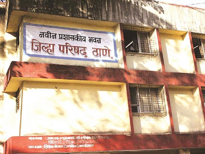 Government deposit will be due to the expenditure of Rs. 2 crore for the roads in the districts | जिल्ह्यांतील रस्त्यांचे १२ कोटी खर्चाअभावी होणार शासनजमा Government deposit will be due to the expenditure of Rs. 2 crore for the roads in the districts | जिल्ह्यांतील रस्त्यांचे १२ कोटी खर्चाअभावी होणार शासनजमा